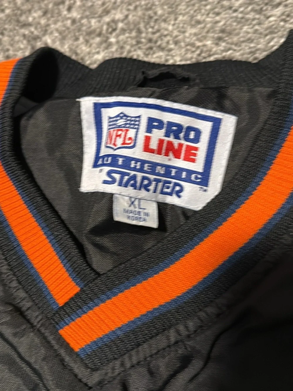 STARTER Proline Chicago Bears Black Pullover with Orange and Blue Trim XL